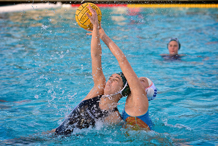 Islander Girls Water Polo ...
